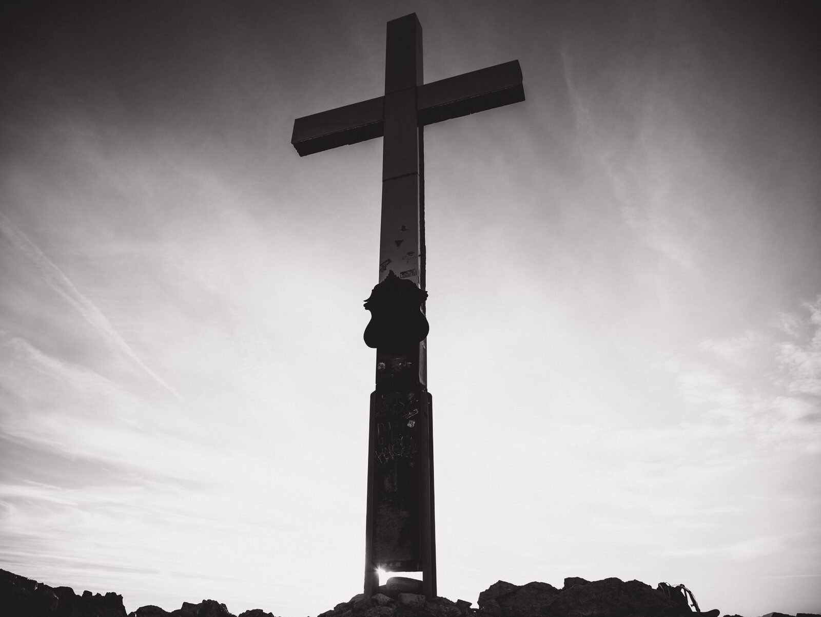 Croix de sommet dans les Alpes